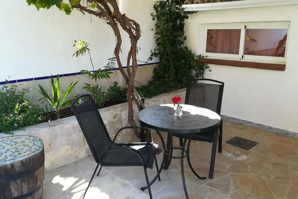 Tiny House 12M2 In Holiday Park With 55 M2 Pool Tolox