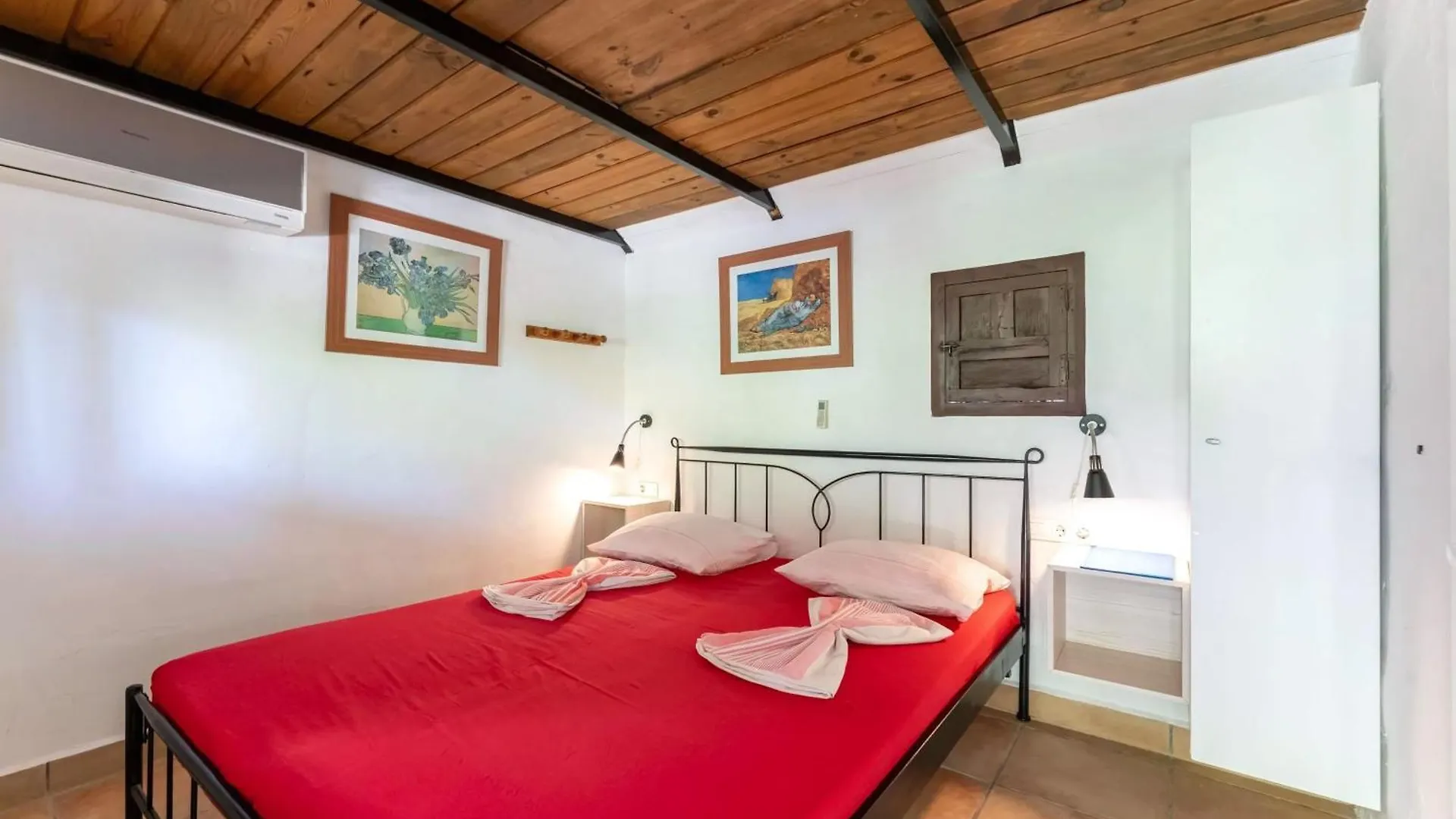 Holiday home Tiny House 12M2 In Holiday Park With 55 M2 Pool Tolox Spain