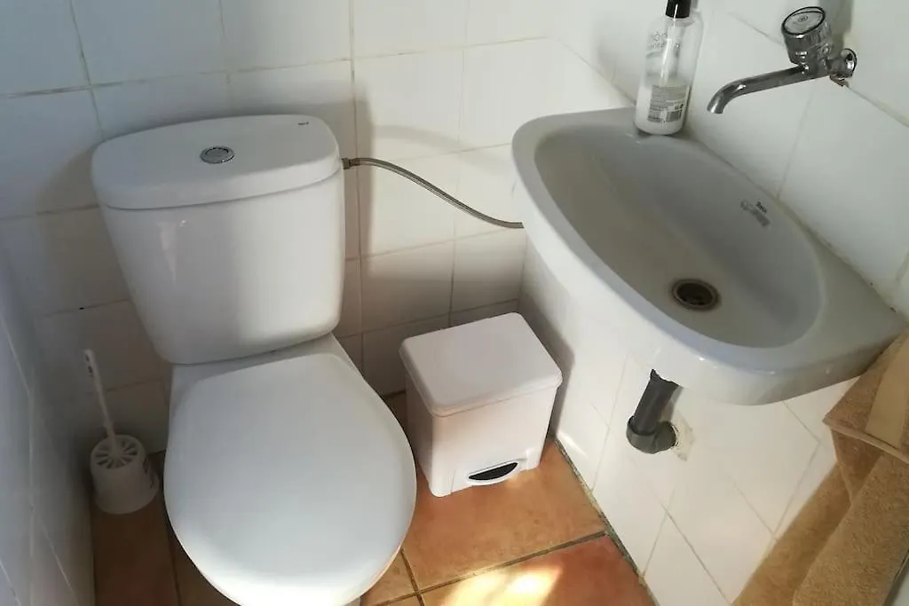 Tiny House 12M2 In Holiday Park With 55 M2 Pool Tolox Nyaraló